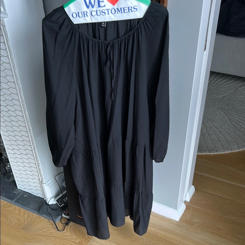 BANANA REPUBLIC Women's Tie Neck Long Sleeve Black Dress Size XL